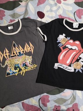 Def Leppard, Rolling Stones Licenced Graphic Tees One Size Large One Size Small.